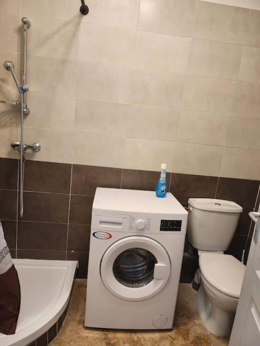 Appartement Sandonato Clermont-lʼHérault Εξωτερικό φωτογραφία